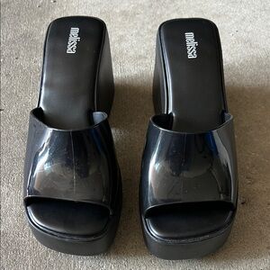 Melissa Glossy Black Platform Slides